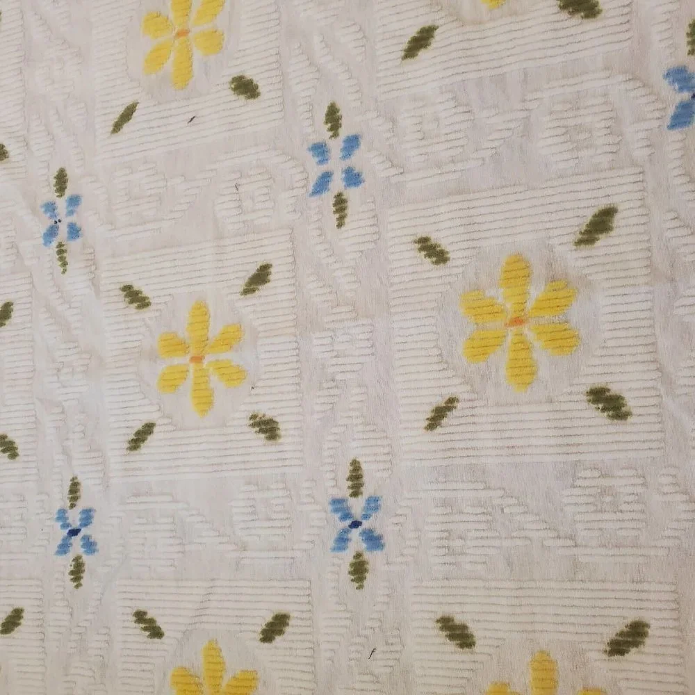 VTG 60s 70s Retro‎ White Chenille Floral Coverlet Comforter Queen Fringe 73X99